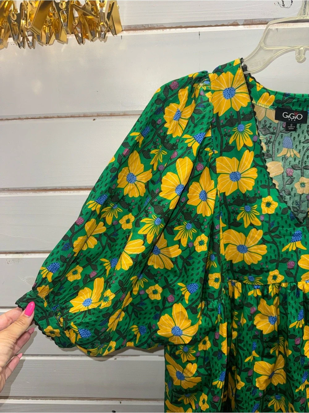 Victoria's Secret Green and Yellow Floral Puff Sleeve Mini Dress - Picture 5 of 8